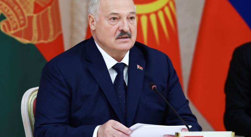 Lukasenka közel másfélezer politikai foglyot engedne szabadon – de van egy feltétele