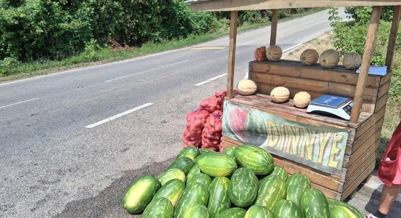 Súlyos szabálytalanság az egyik áruházláncnál! Olyan állapotban találtak dinnyéket, hogy ne akard tudni...