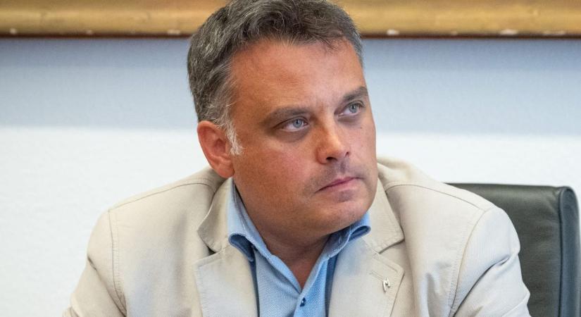 Latorcai Csaba: Az állat nem eszköz, méltóságát tiszteletben kell tartani!
