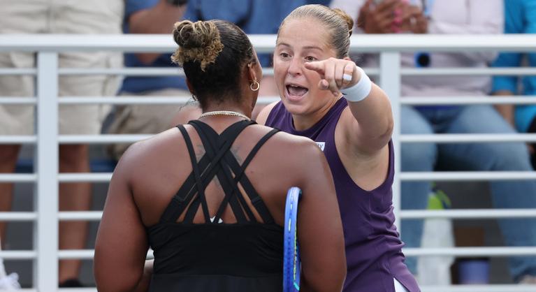 Jókora balhé robbant ki a US Openen, egymásnak esett két női teniszező