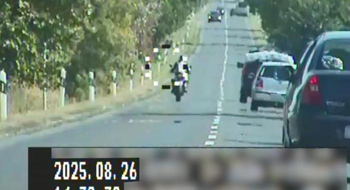 14 pont, 494 ezres bírság: ezt tette érte a motoros