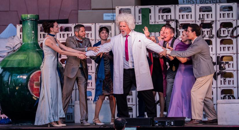 Dunaszerdahelyen és Parajdon zárja nagy sikerű turnéját a Gördülő Opera
