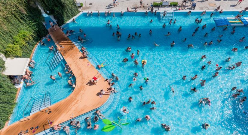 Tovább tart nyitva az Aquaticum Strand