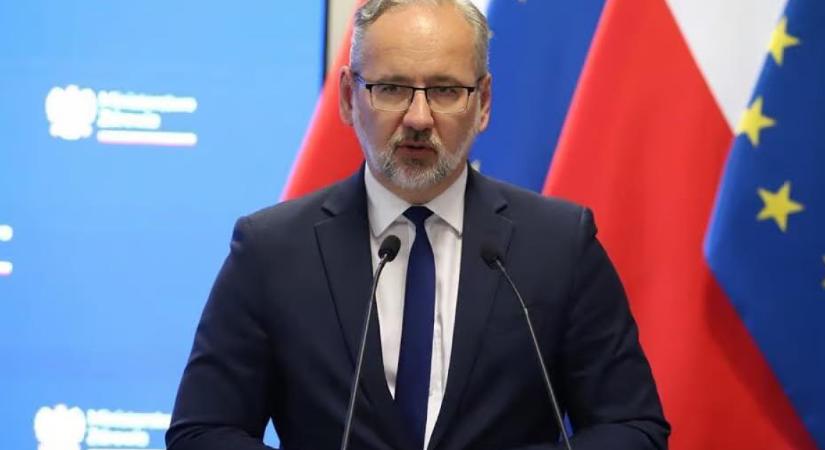 A nyílt tucán hagyták helyben a volt lengyel egészségügyi minisztert