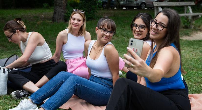 Még a csilláron is lógtak, sikeres volt a pótfelvételi