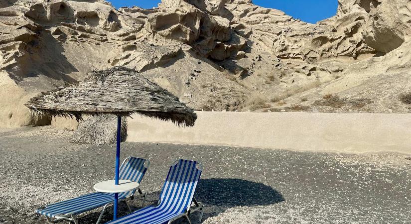 Nem indul a görög nyaralni, miközben Görögországba özönlenek a turisták