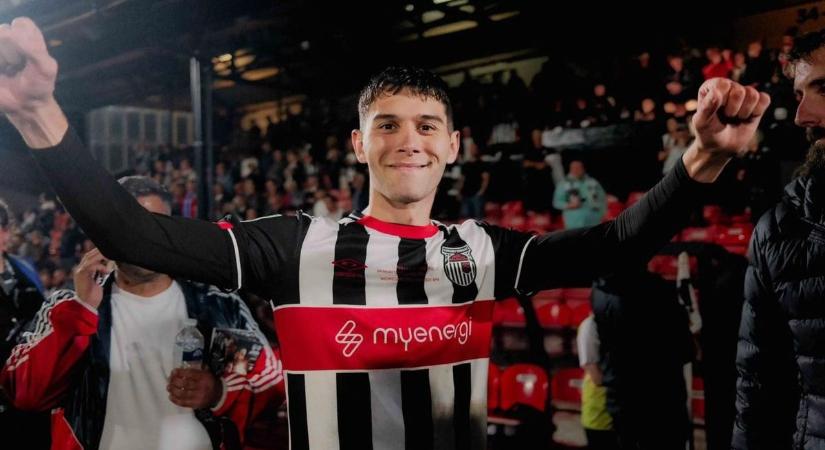 A magyar hős már a pályáról felhívta édesapját az éjszakában, miután megverték a Manchester Unitedet