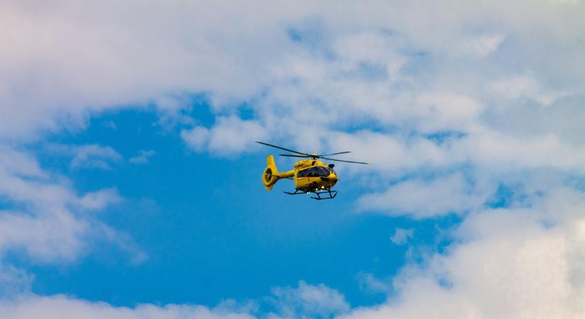 Nagy baj van, mentőhelikoptert riasztottak az M7-esen Balatonboglárnál történt balesethez, ez ma az ötödik
