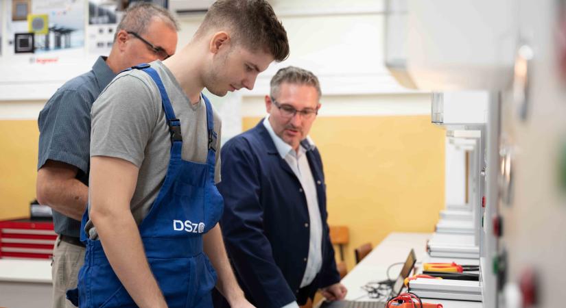 Új tanév, új kihívások a debreceni szakképzésben