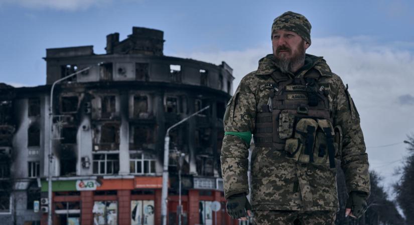„Könyékig ukrán véres a karod”, többek között ezt üzente Szijjártónak a Magyarországról kitiltott Robert Brovdi