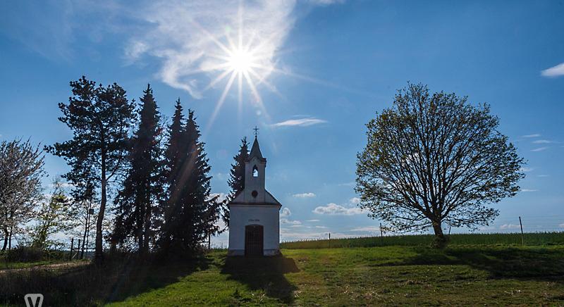 Rejtett kincsek Vas vármegyében: a Belovich-kápolna és az Őz-kút