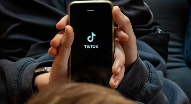 „Magyar” Brovdi drónerő-parancsnoknak adta ki magát és pénzt gyűjtött saját zsebre egy szélhámos Kijevben