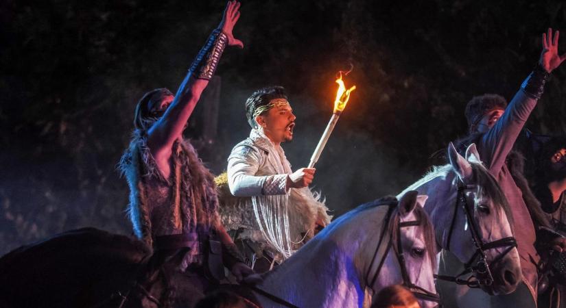 Megelevenedett a honfoglalás Balatonalmádiban ( galéria)