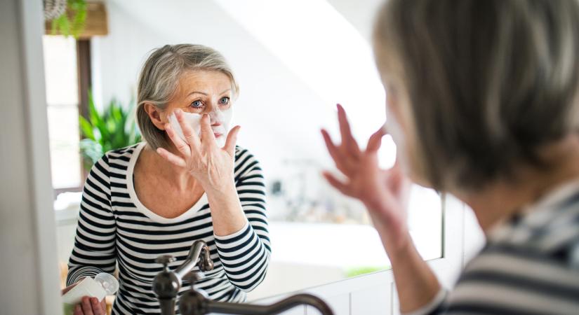 Olcsó ránctalanító arcpakolás 50 felett házilag, ami a mély ráncokat is halványítja