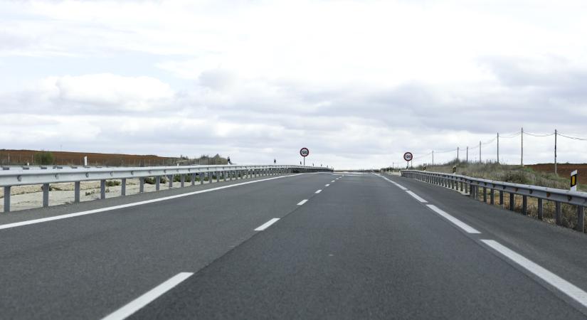 Vigyázat, elszállnak az útdíjak a szomszédunkban