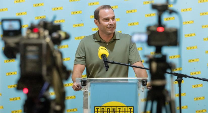 Hollik István a Tranzitról: Itt találkozik mindenki, aki nem akarja, hogy idegen hatalmak irányítsák az 1025 éves Magyarországot