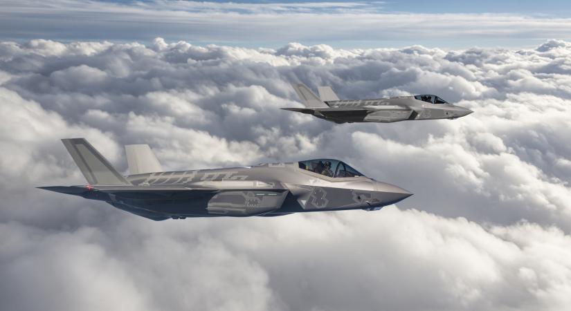 Riasztották a NATO egységeit az oroszok miatt: felszálltak a szupermodern F-35-ösök