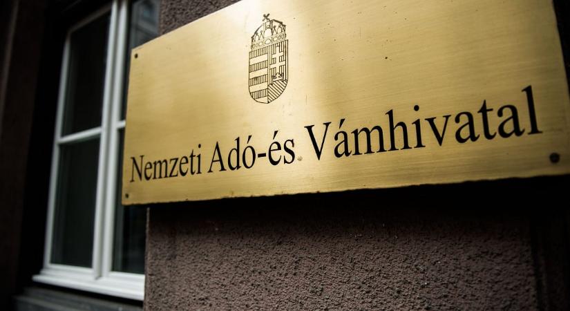 Bekeményít a NAV azokkal a cégekkel szemben, amelyek késnek a beszámolójukkal