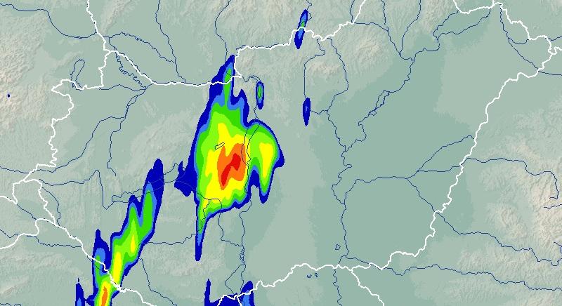 Mutatjuk, mikor várhatók viharok a hétvégén az átvonuló hidegfrontból, óráról órára