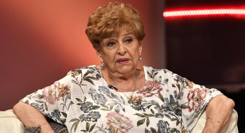 Pásztor Erzsi kórházi kezelésre szorult: „Nagyon sokat fogytam és rendkívül legyengültem”