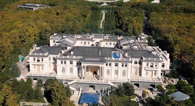 Navalnij leleplezte Putyin titkos palotáját a Fekete-tenger partján
