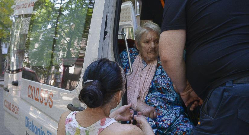 Az évek óta közeledő front árnyékában élők közül sokan inkább nem veszik tudomásul, hogy a háború odaér