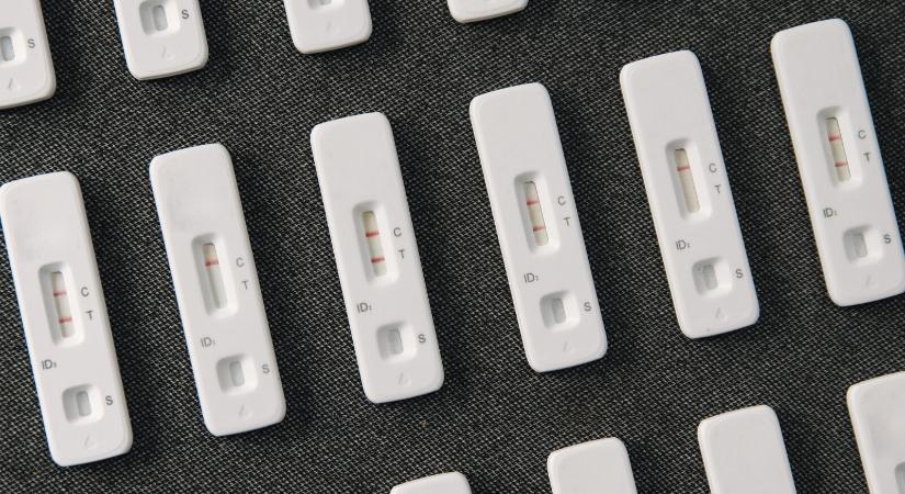 Covid-hullámmal indulhat az új tanév – mutatjuk, mire számítanak a szakértők