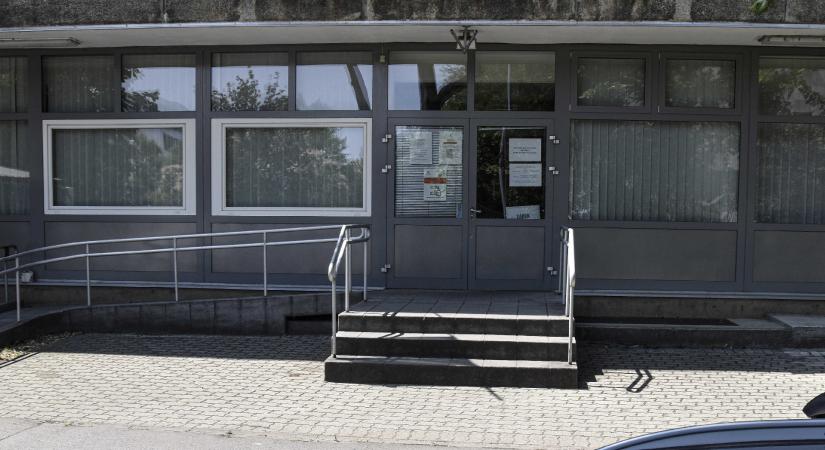 A legrosszabbkor állnak le Budapesten a földhivatalok