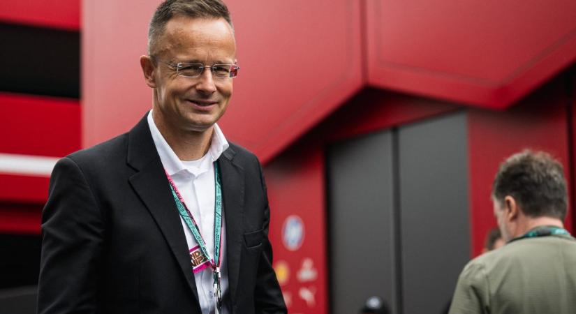 Szijjártó Péter: Európa szívében két európai ország háborúzik, amire Európa kannákkal hordja a dízelolajat