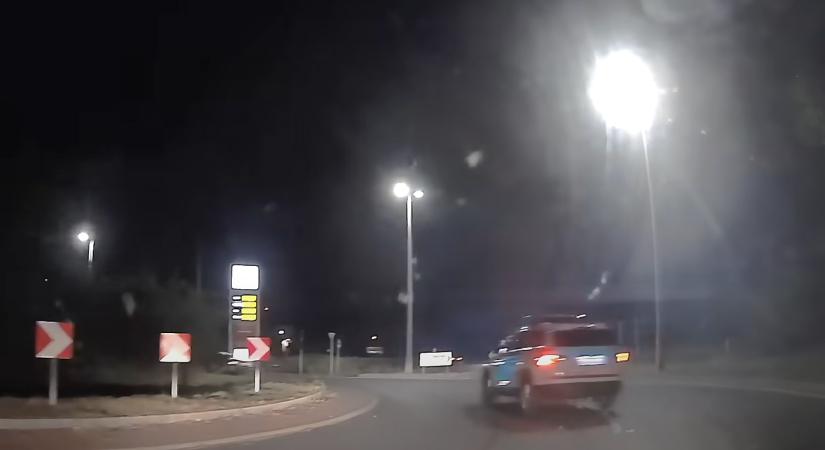 Debrecenben driftelt egy BMW-s, a rendőrök pedig pont arra jártak és megjutalmazták