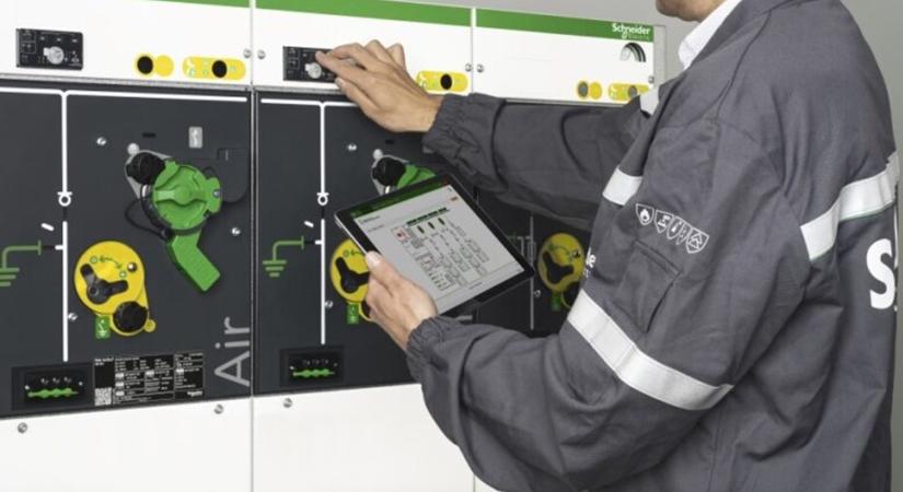 A Schneider Electric megoldásával építi a jövő hálózatát az E.ON