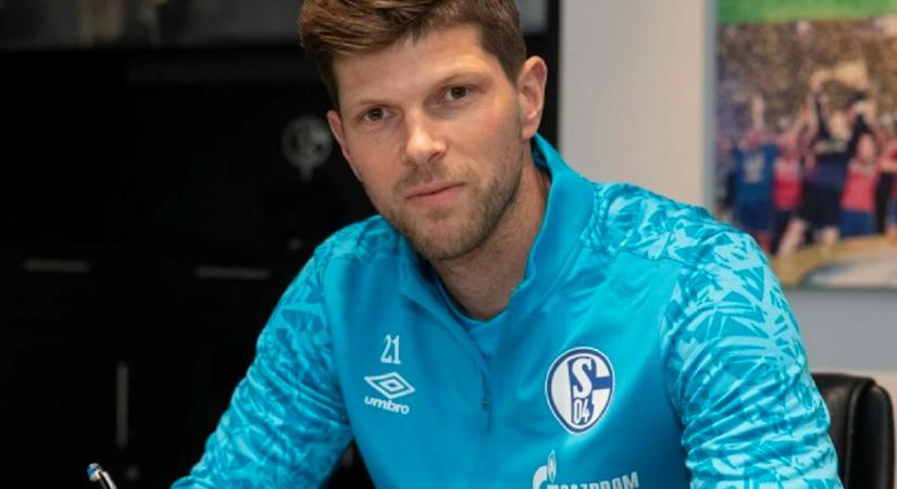 Visszatért a Schalke 04 focicsapatához a legendás holland támadó