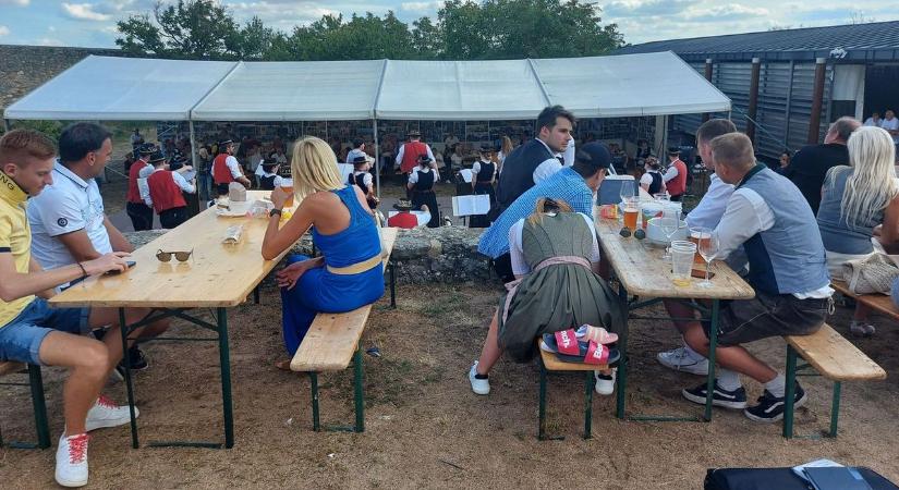 Elfújta a szél a lakmározás tervét a Mecsek tövében