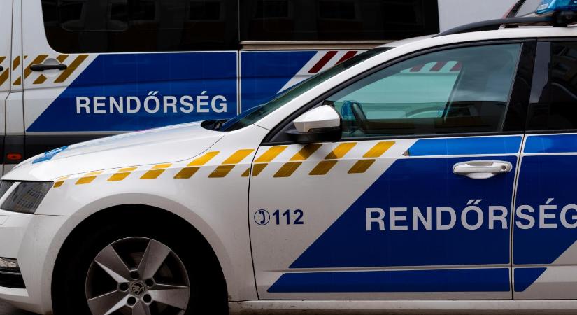 Több autó, egy kamion és egy furgon ütközött az M5-ösön, nagy a torlódás