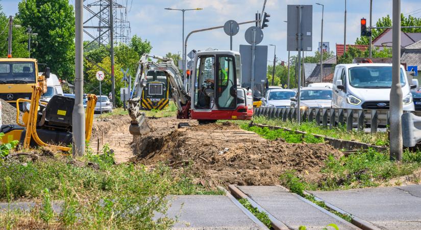 Csomópontfejlesztés: szeptember második felében nyithatják meg a Budai Nagy Antal utcát