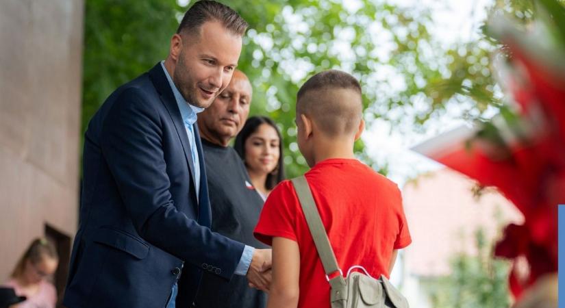 Színes, zenés, felejthetetlen – így ünnepelt Bonyhád a romanapon!