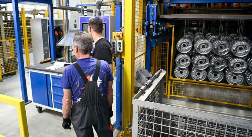 Tisza-csomag: megfojtaná a bérek emelkedését a brutális adóemelés