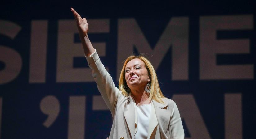 Olasz pornóoldalon jelentek meg botrányos, manipulált fotók Giorgia Meloniról és más politikusokról