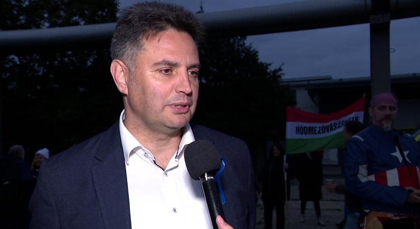 Hiába reklámozta a bukott miniszterelnök-jelölt Magyar Péter eseményét  videó