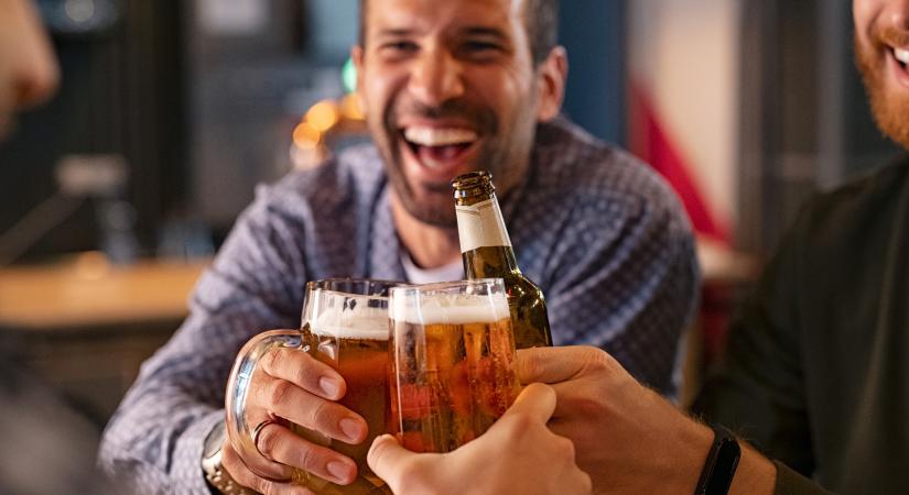 Napi két korsó is sok: ezt teszi a testtel a rendszeres sörözgetés