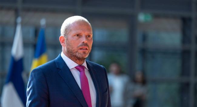 Belgium a békemegállapodás után fontolóra veszi csapatok küldését Ukrajnába