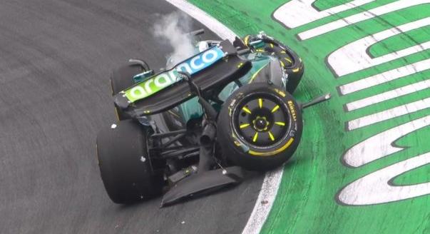 Norris bekezdett, Zandvoort büntetett: pénteki F1-es hírek