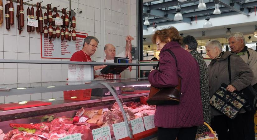 Tisza-csomag: egy korsó sör áráért cserébe tízezreket húzna ki az emberek zsebéből Magyar Péter pártja