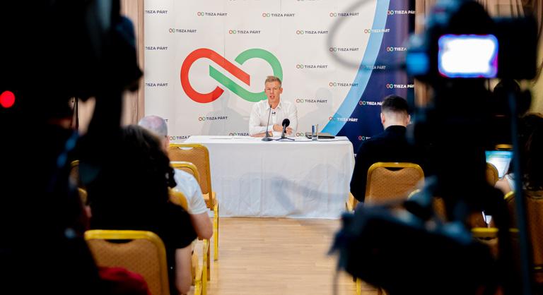 Nagy Attila Tibor: Magyar Péter minden oldalon talál hibát a sajtóban