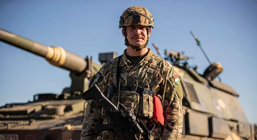 Alkalmazkodó huszárokat képez a magyar honvédség, NATO-katonák is jönnek