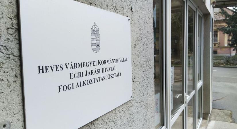 Figyelem, költözés! – Mutatjuk, hol találják átmenetileg Egerben az álláskeresők a segítséget