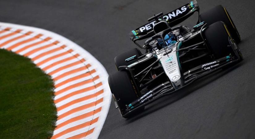 Büntetést kapott Russell és a Mercedes, miután majdnem ütköztek Alonsóval