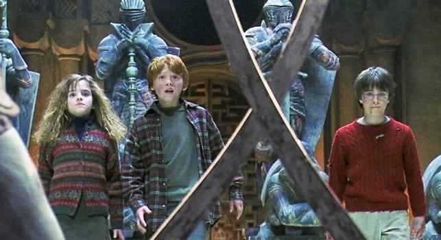 Chris Columbus szerint ez a két kimaradt jelenet nélkülözhetetlen lenne a Harry Potter-sorozatban