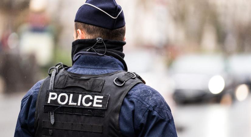 Emberek közé hajtott egy férfi Franciaországban, egy ember meghalt, öten megsérültek
