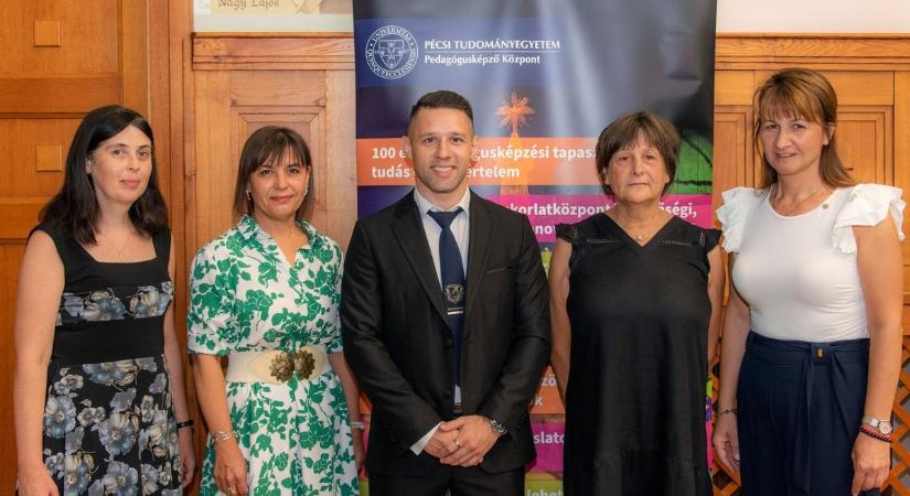 Baranyai dicsőség: díjazták a pedagógusképzés legjobbjait